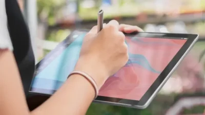 LOGITECH CRAYON USB-C/BẠC (SILVER) 13 but ky thuat so logitech crayon nguyenvu.store 6 768x432 1